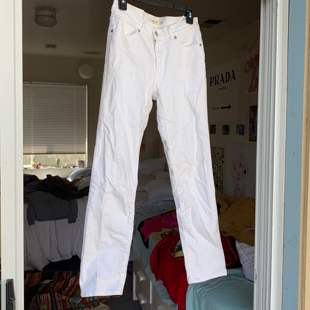 Brand new White Levi’s Classic Straight Jeans size 26